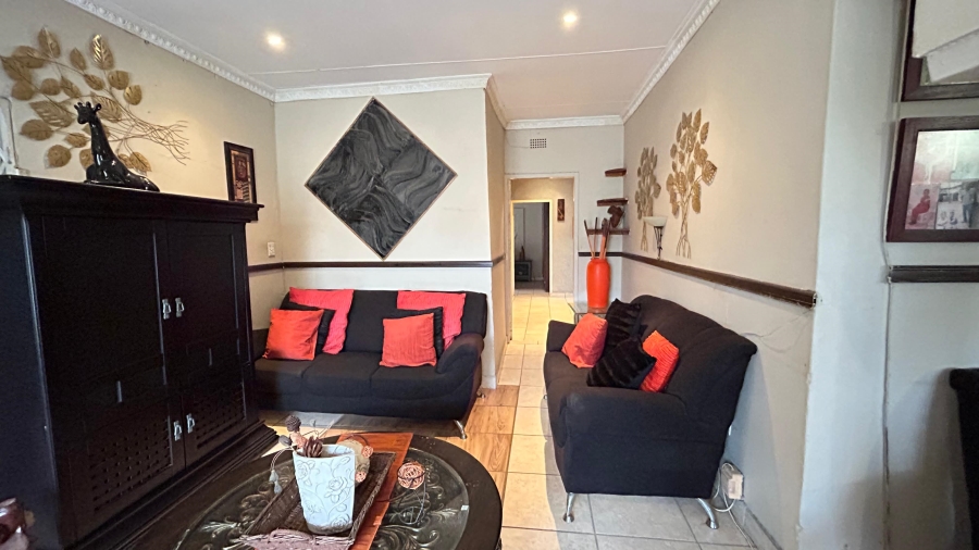 4 Bedroom Property for Sale in Rustenburg North North West